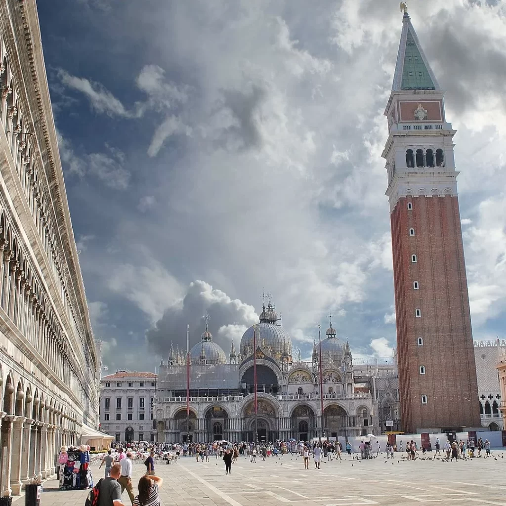 visita san marcos y palacio ducal